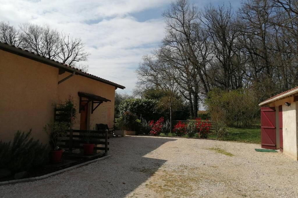 Gite Vacances Bosc D'Esquirol 4 Pers Escorneboeuf Esterno foto