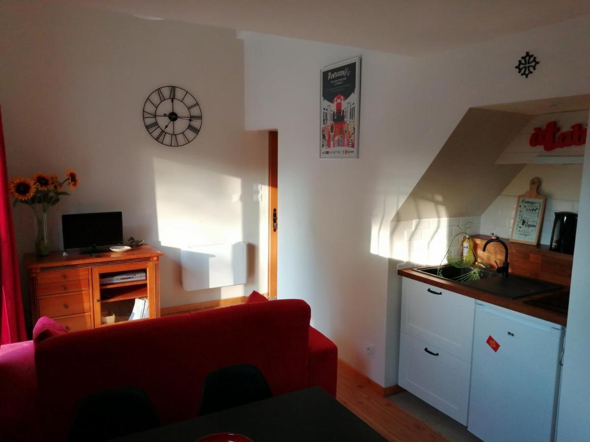 Gite Vacances Bosc D'Esquirol 4 Pers Escorneboeuf Esterno foto